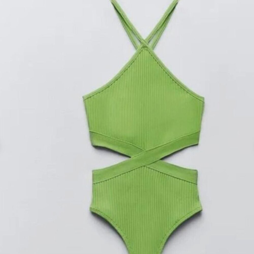 NWT Zara  Green Halter Style Knit Bodysuit 0858/811 Size Large